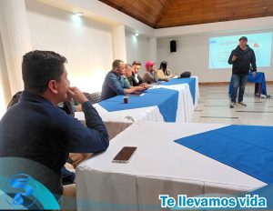 Participamos en las mesas de trabajo sobre la conformación, manejo y sostenibilidad de los acueductos veredales dirigidas por el PDA