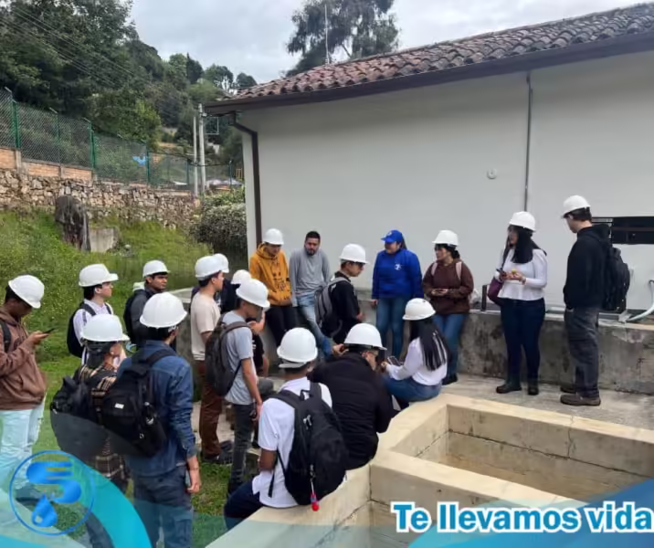Estudiantes De Arquitectura De La Unipamplona En Planta De Tratamiento Cariongo imagen 9